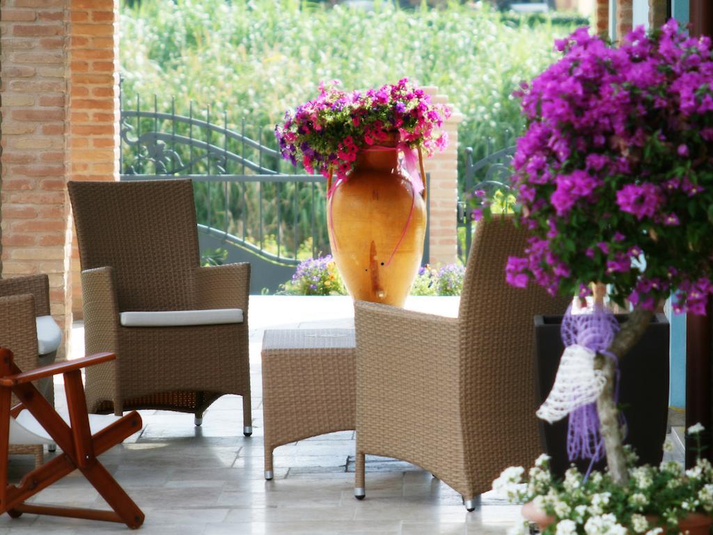 Agriturismo L'Infinito Villa Gambettola Екстериор снимка